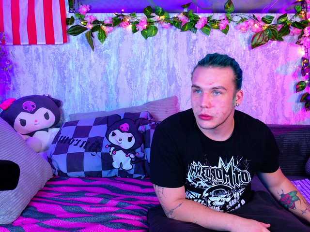 Night-angell live cam on BongaCams