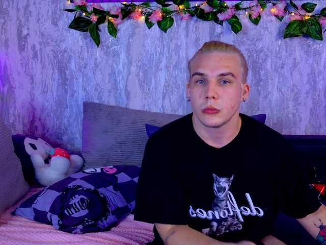 Night-angell live cam on BongaCams