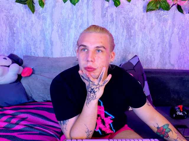 Night-angell live cam on BongaCams