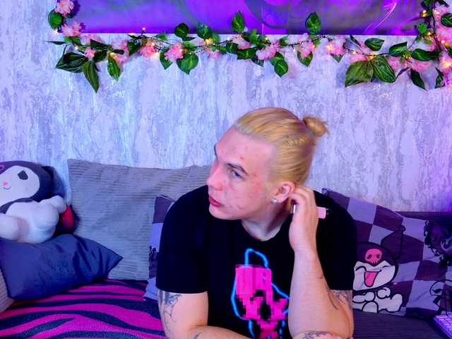 Night-angell live cam on BongaCams