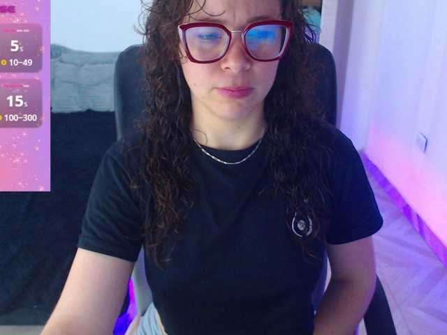 SharonAGT live cam preview