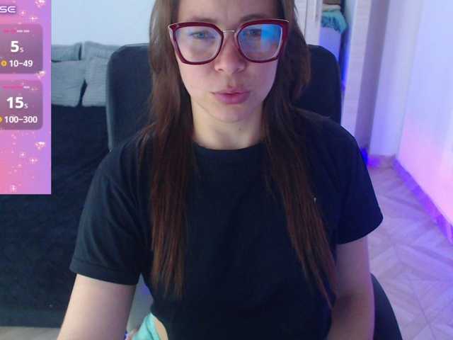 SharonAGT live cam preview
