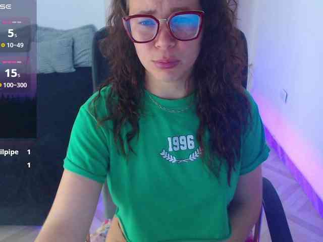 SharonAGT webcam