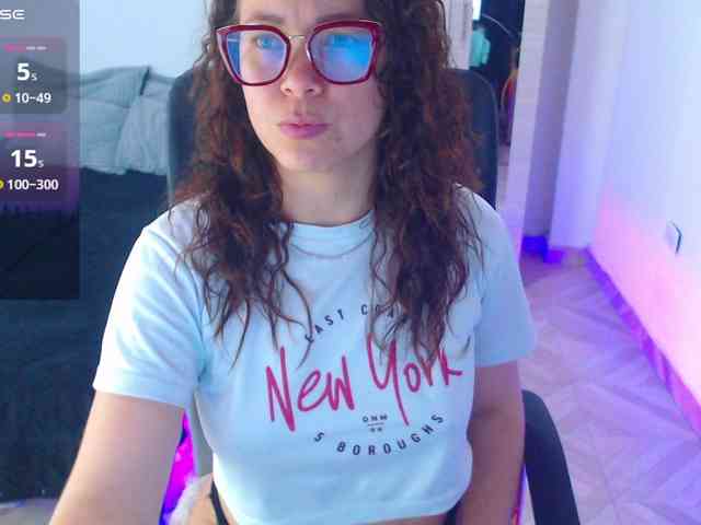 SharonAGT webcam