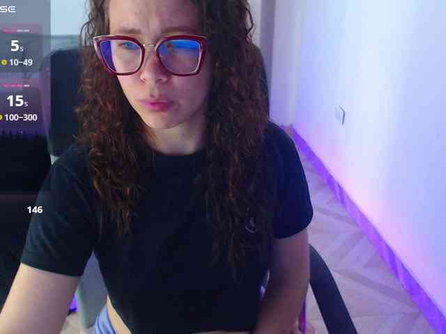 SharonAGT webcam