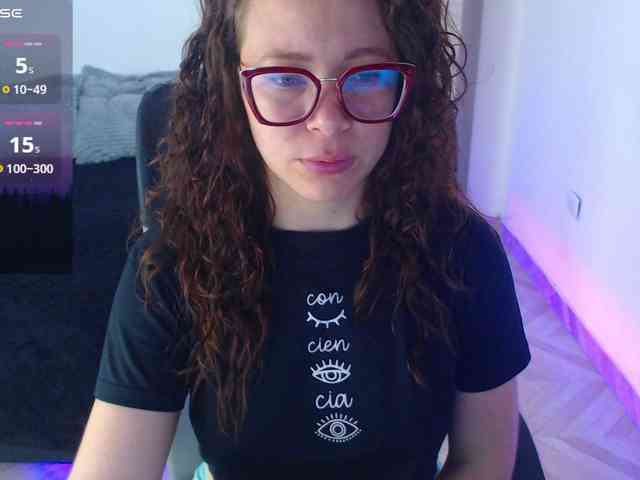 SharonAGT webcam