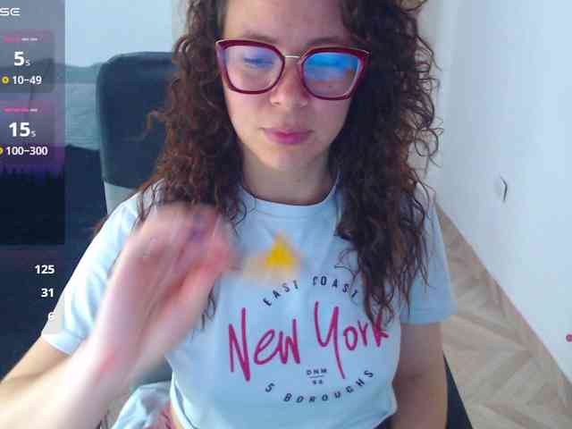 SharonAGT webcam