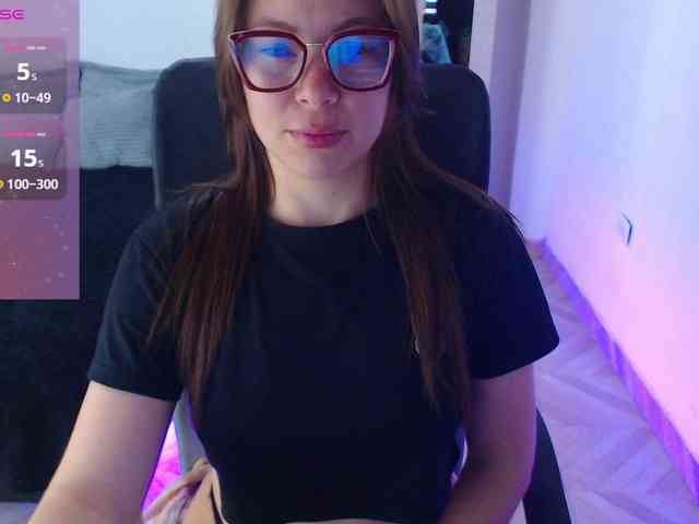 SharonAGT webcam