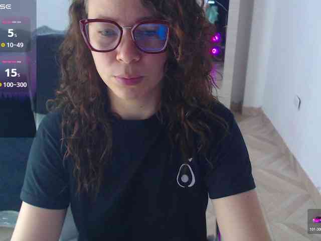SharonAGT webcam