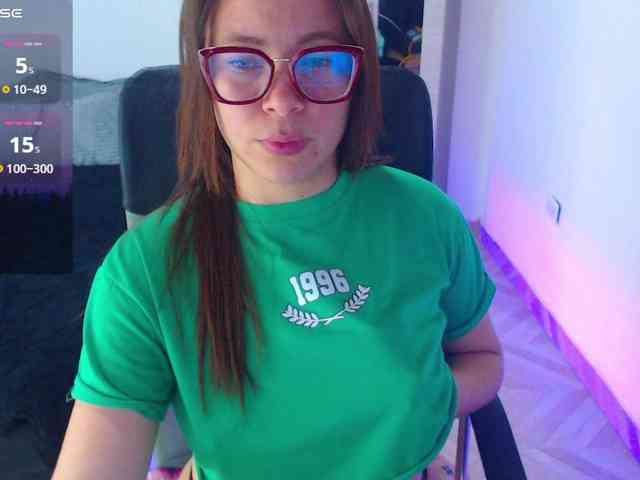 SharonAGT webcam