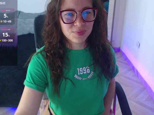 SharonAGT webcam