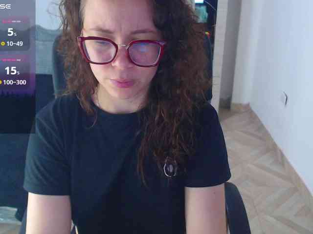 SharonAGT webcam