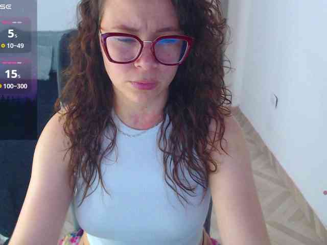 SharonAGT webcam