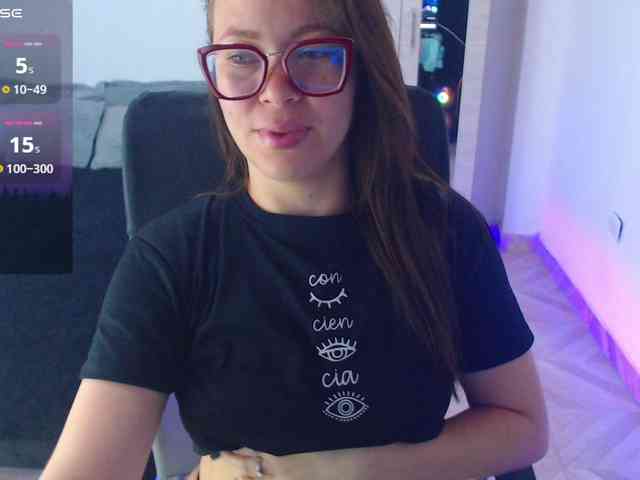 SharonAGT webcam