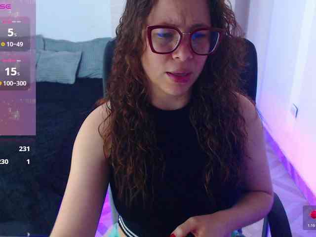 SharonAGT webcam