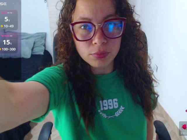 SharonAGT webcam