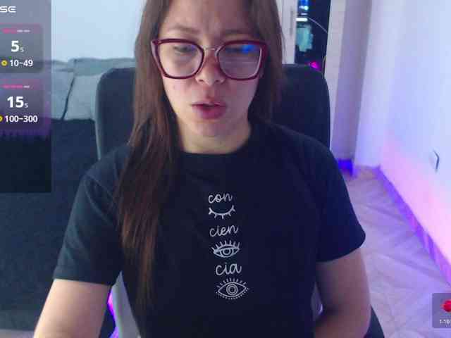 SharonAGT webcam