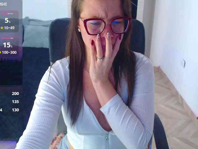 SharonAGT webcam