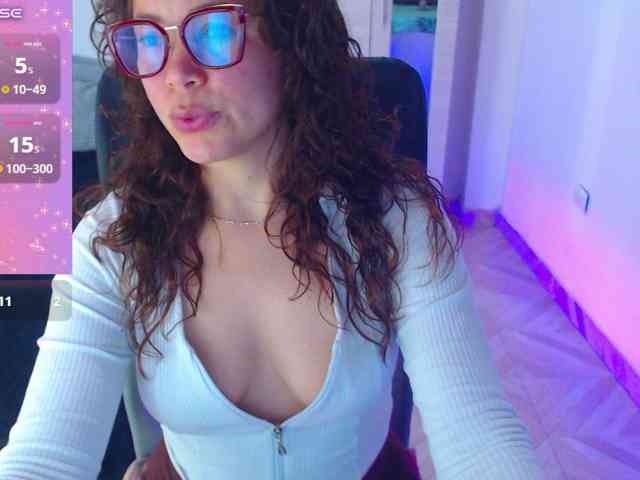 SharonAGT webcam