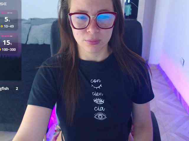 SharonAGT webcam