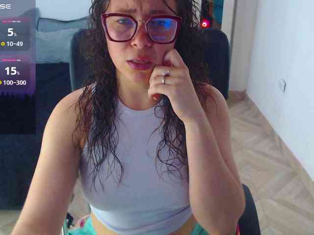 SharonAGT webcam