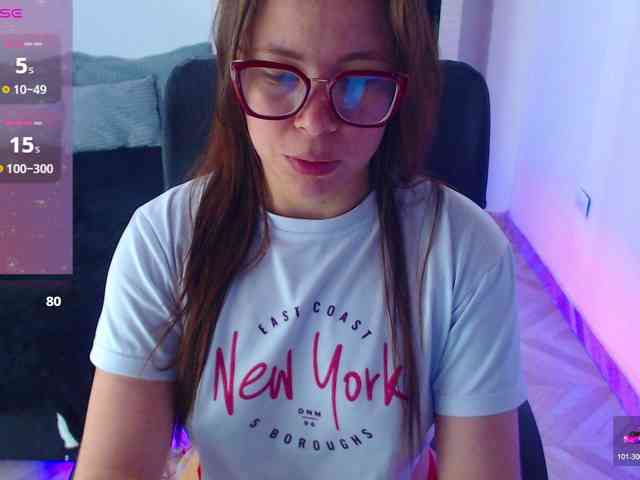 SharonAGT webcam