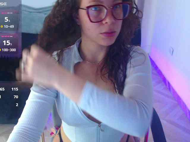 SharonAGT webcam