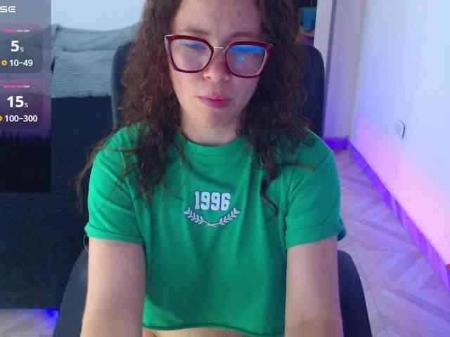 SharonAGT webcam
