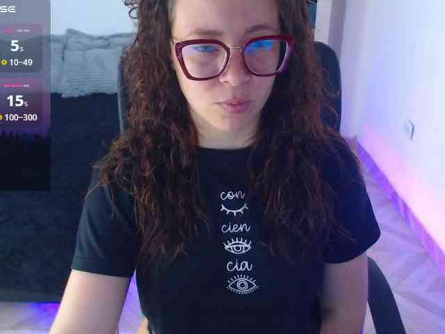 SharonAGT webcam
