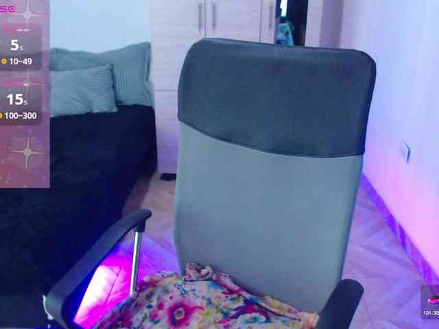 SharonAGT webcam