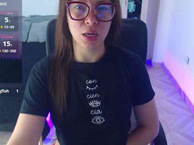 SharonAGT webcam