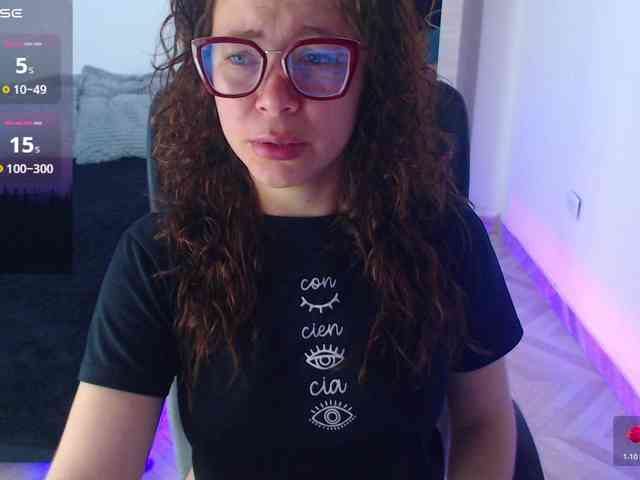 SharonAGT webcam