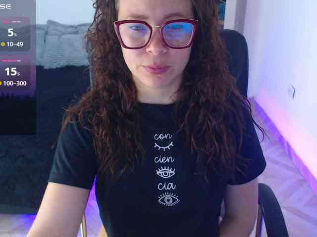 SharonAGT webcam