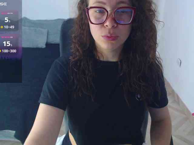 SharonAGT webcam