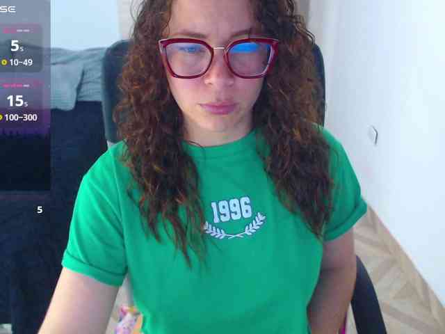 SharonAGT webcam