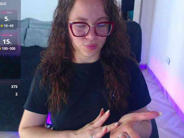 SharonAGT webcam