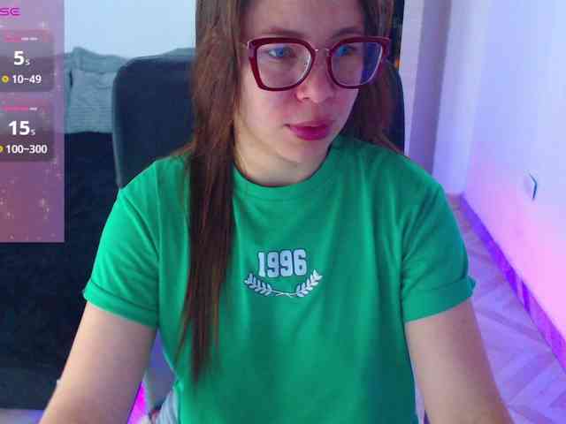 SharonAGT webcam