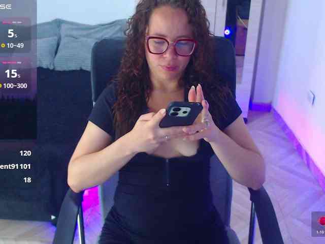 SharonAGT Live Webcam on BongaCams