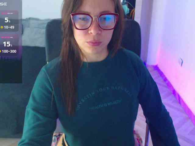 SharonAGT webcam