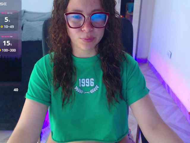 SharonAGT webcam