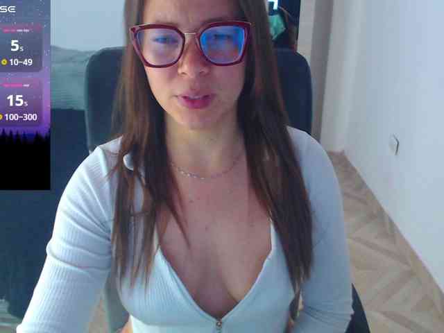 SharonAGT webcam