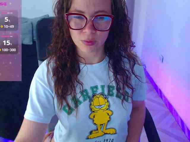 SharonAGT webcam