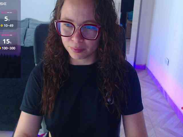 SharonAGT webcam