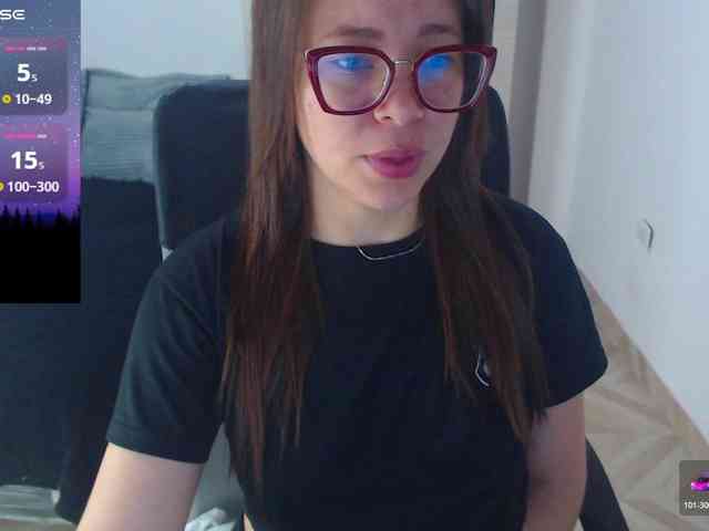 SharonAGT webcam