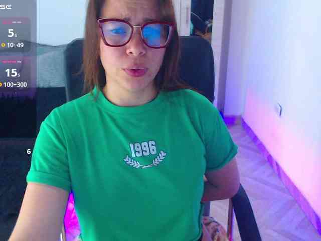 SharonAGT webcam