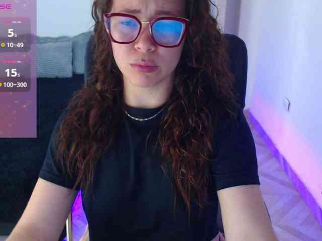 SharonAGT webcam