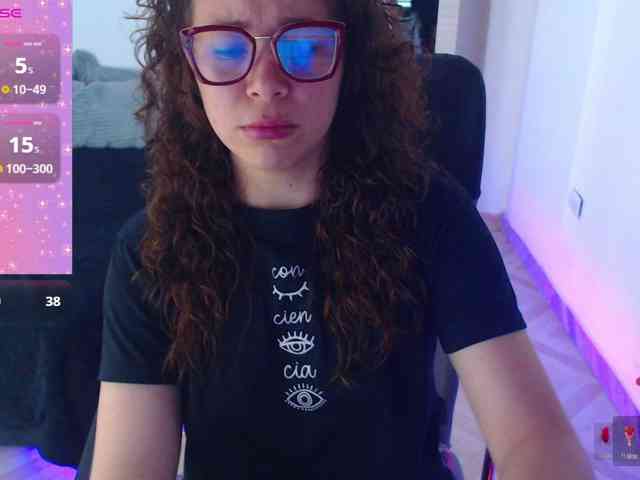 SharonAGT webcam