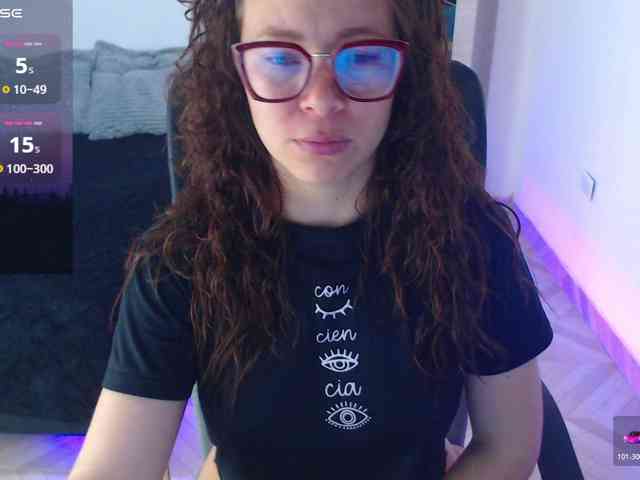 SharonAGT webcam