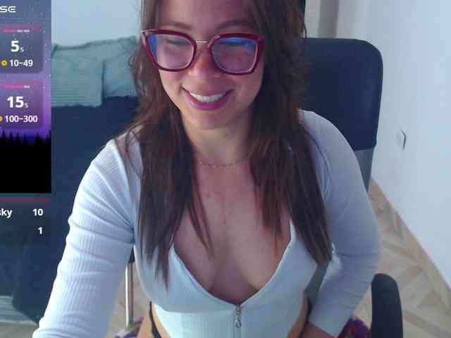 SharonAGT webcam