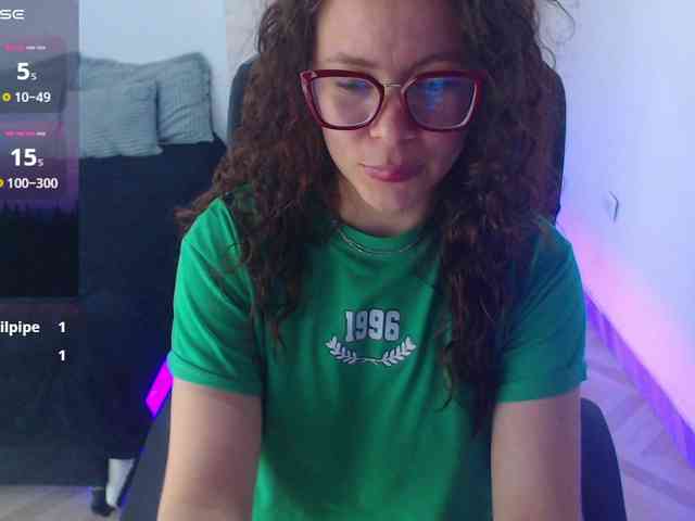 SharonAGT webcam